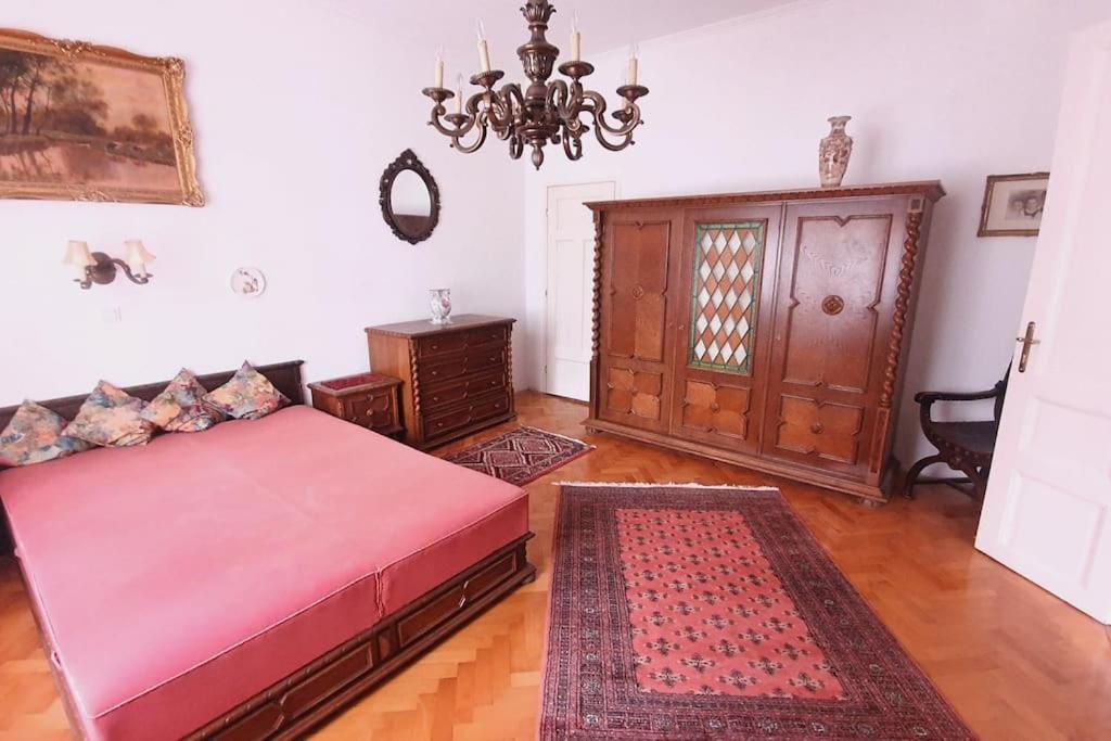 Romantic Villa - Pápa Eksteriør billede
